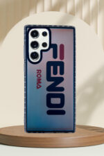 Marka Desenli Hologramlı iPhone 11 Kılıf