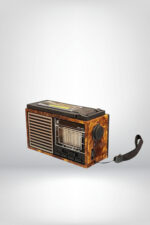 KTF-1470 Güneş Enerjili Lambalı Mini Bluetooth Speaker Nostalji/Güneş Enerjili Radyo - Görsel 3